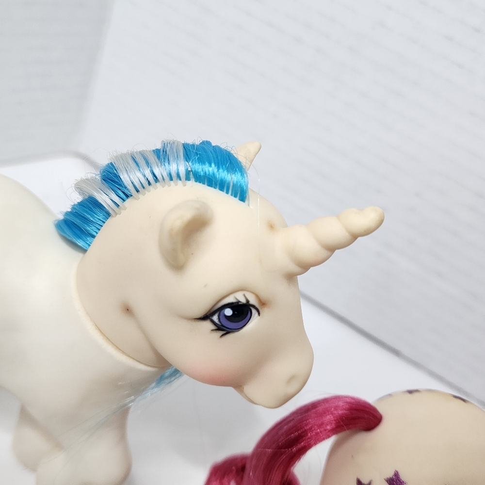 SOLD - Picture 5 of 9